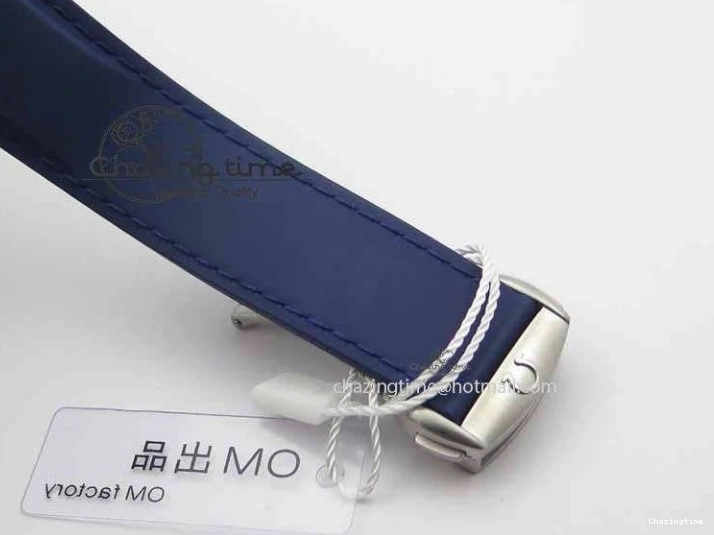 0203 Chic Planet Ocean Master Chrono 45mm SS OM 1:1 Best Edition Blue Dial On Blue Rubber Strap A 8172